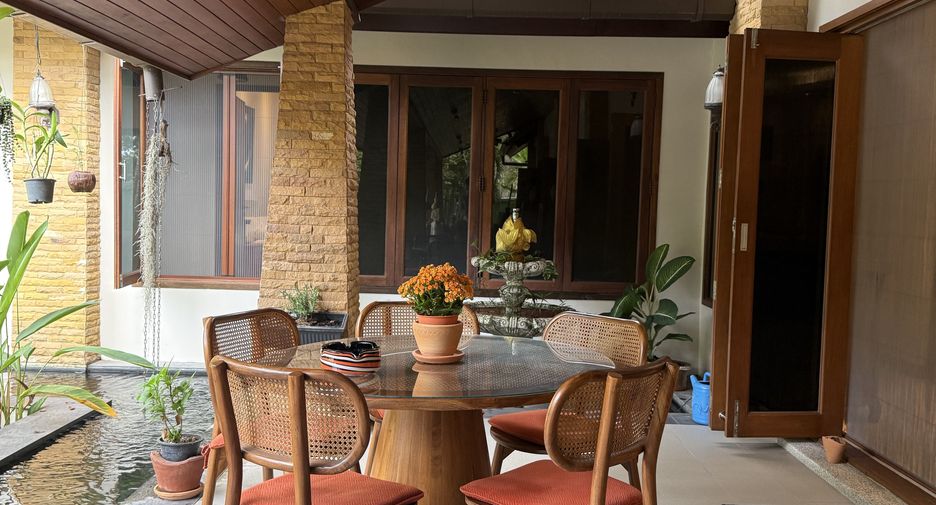 Villa zum Kauf und zur Miete mit 4 Zimmer in Thalang, Phuket