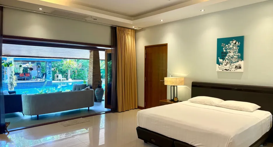 Villa zum Kauf und zur Miete mit 4 Zimmer in Thalang, Phuket