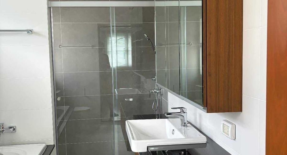 Haus zur Miete mit 4 Zimmer in Thalang, Phuket