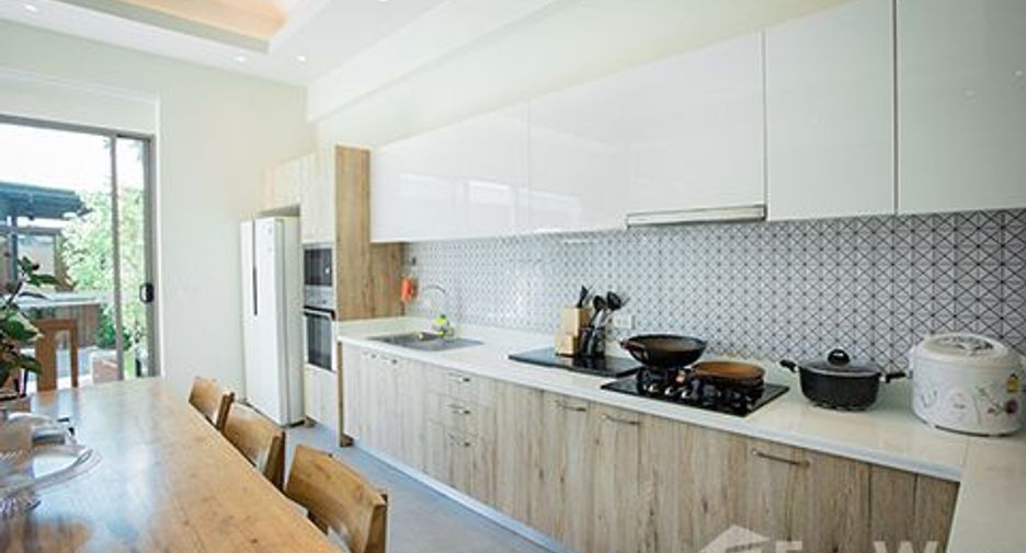 For rent 3 bedrooms villa in Thalang, Phuket