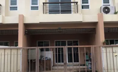 Reihenhaus zum Kauf mit 3 Zimmer in Thalang, Phuket