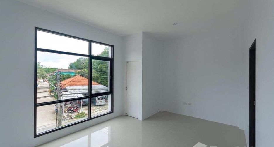 For sale 2 ベッドルーム retail Space in Thalang, Phuket
