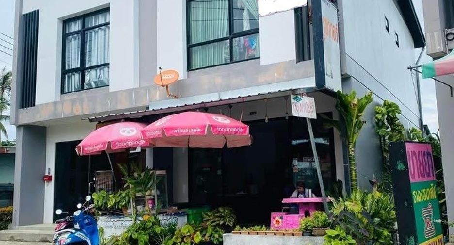 For sale 2 bedrooms retail Space in Thalang, Phuket