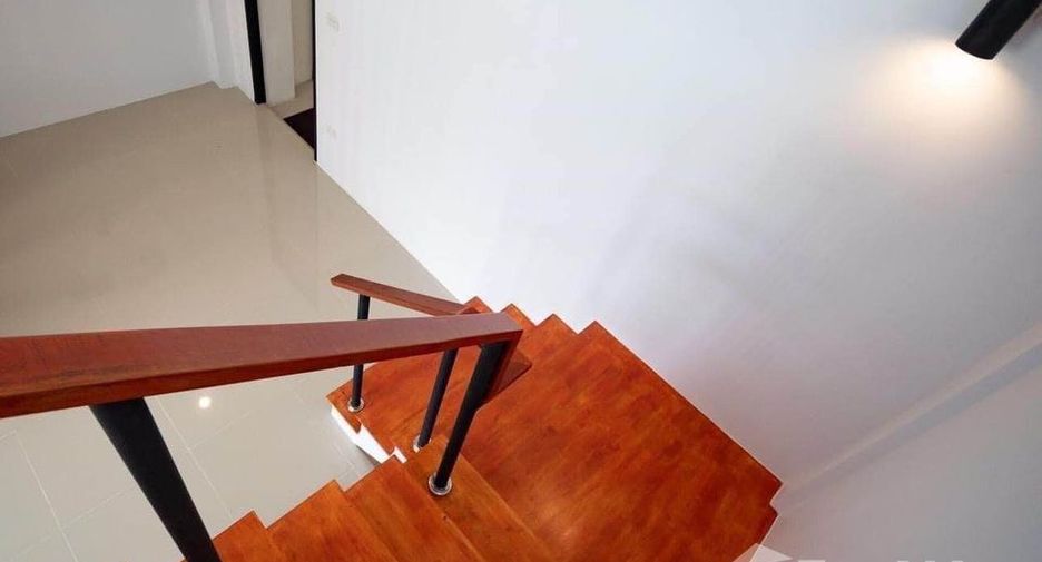 For sale 2 bedrooms retail Space in Thalang, Phuket