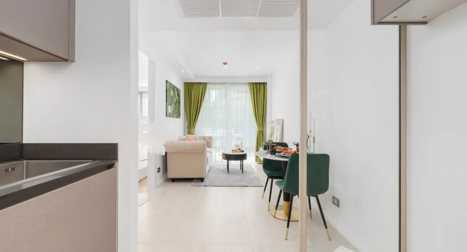 For sale 1 bed condo in Khlong Toei, Bangkok