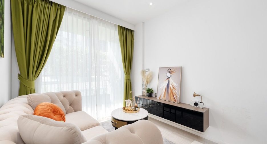 For sale 1 bed condo in Khlong Toei, Bangkok