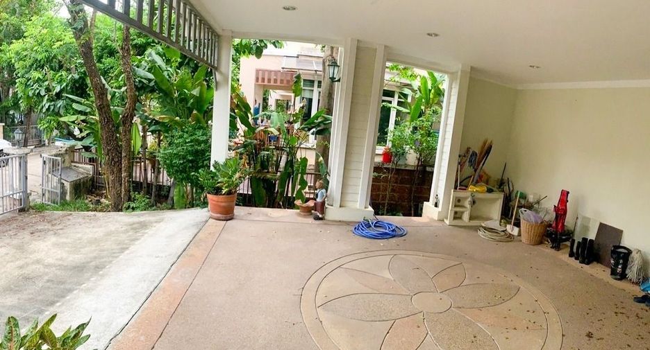 Casa en venta de 3 habitaciones en Thung Khru, Bangkok
