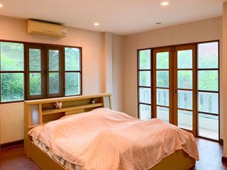 Haus zum Kauf mit 3 Zimmer in Thung Khru, Bangkok