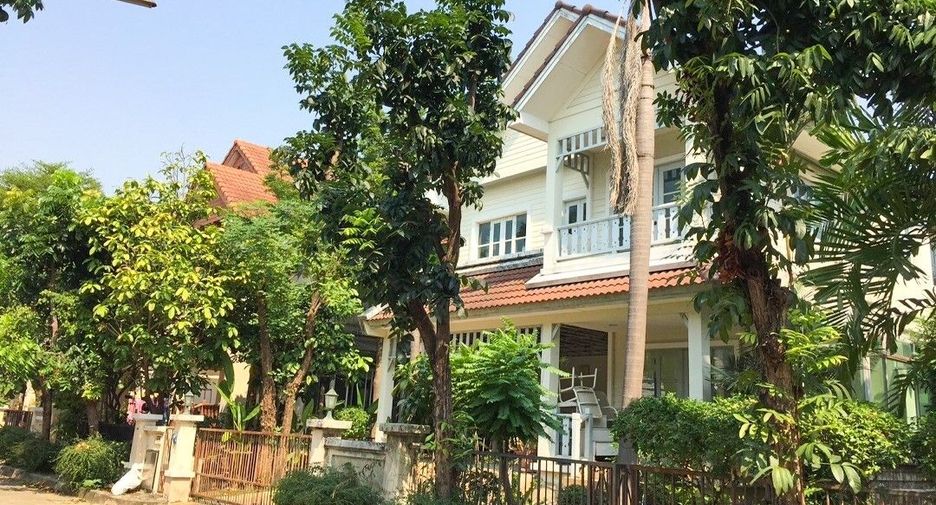 Casa en venta de 3 habitaciones en Thung Khru, Bangkok