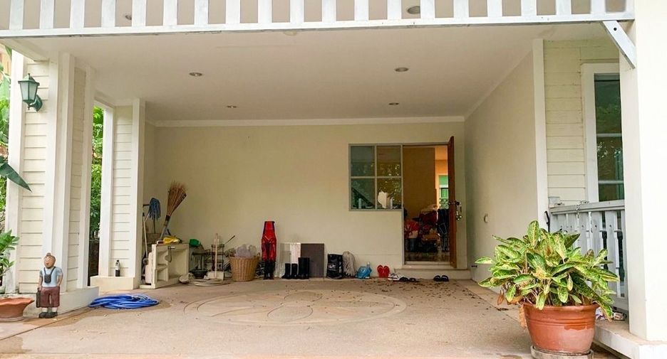 Casa en venta de 3 habitaciones en Thung Khru, Bangkok