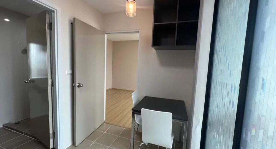 For sale 1 bed condo in Mueang Samut Prakan, Samut Prakan