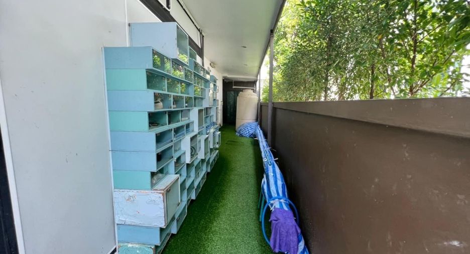 For sale and for rent 4 bedrooms house in Bang Kapi, Bangkok
