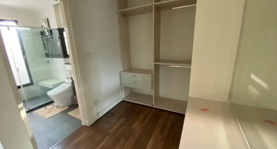 For sale and for rent 4 bedrooms house in Bang Kapi, Bangkok