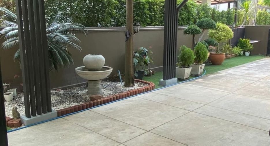Haus zum Kauf und zur Miete mit 4 Zimmer in Bang Kapi, Bangkok