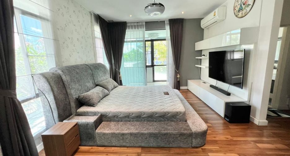 Haus zum Kauf und zur Miete mit 4 Zimmer in Bang Kapi, Bangkok