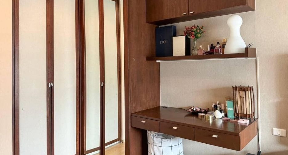 Продажа и аренда 1 кровать кондо в Кхлонг Тоеи, Бангкок