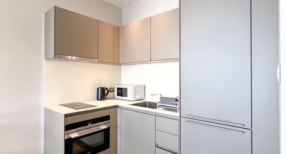 Wohnung zum Kauf und zur Miete mit 1 Zimmer in Pathum Wan, Bangkok