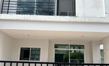 À louer 3 chambres maison à Mueang Phuket, Phuket