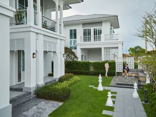 For sale 4 bedrooms house in Bang Khun Thian, Bangkok