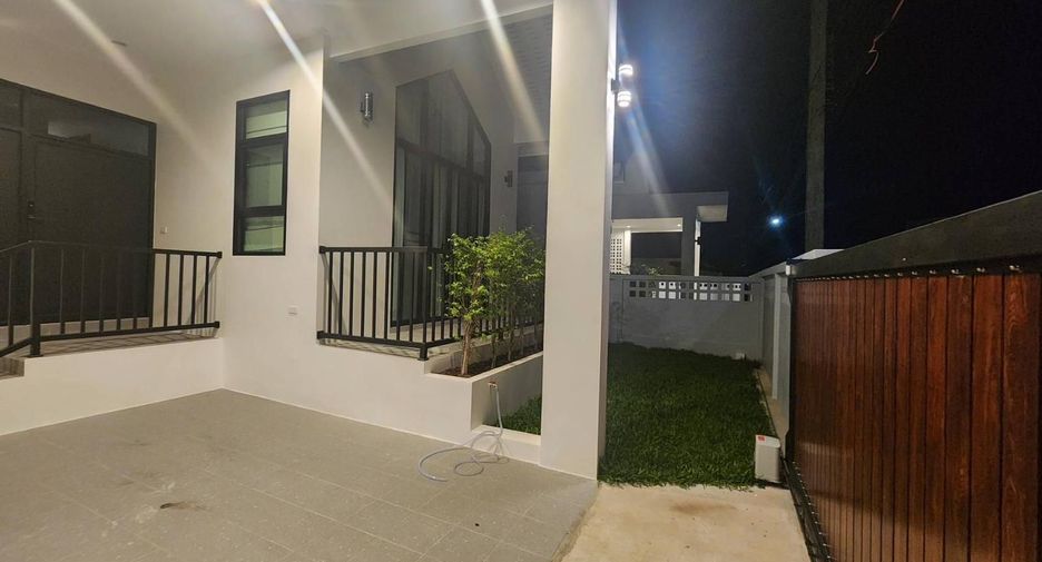 For rent 3 ベッドルーム house in Mueang Phuket, Phuket