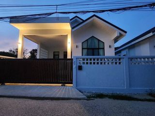 For rent 3 bedrooms house in Mueang Phuket, Phuket