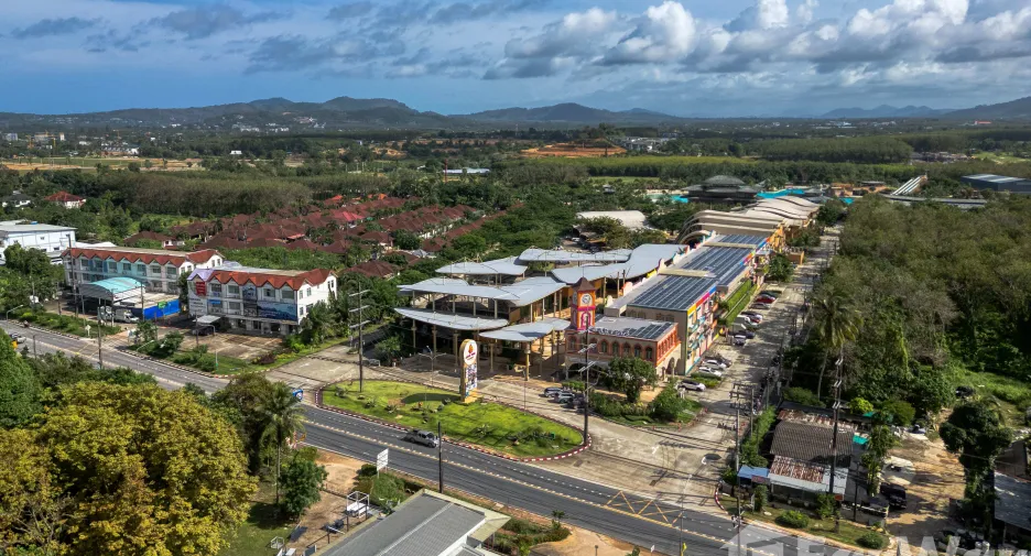 For sale 4 bedrooms villa in Thalang, Phuket