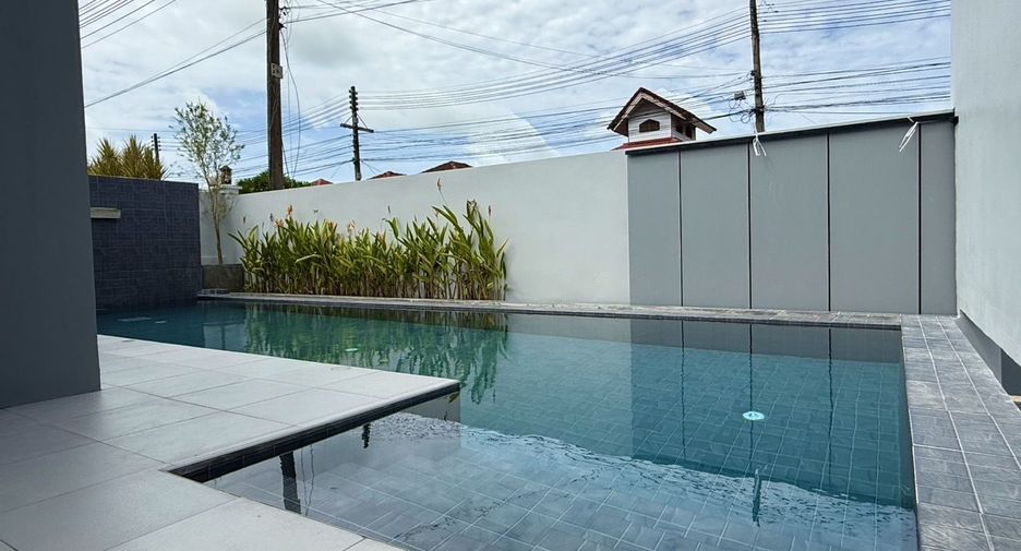 Casa en alquiler de 3 habitaciones en Mueang Phuket, Phuket