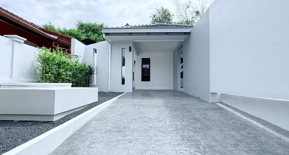 Casa en alquiler de 3 habitaciones en Mueang Phuket, Phuket