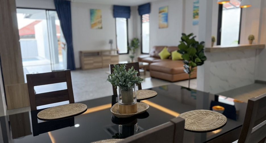 Casa en alquiler de 3 habitaciones en Mueang Phuket, Phuket