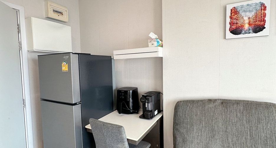For sale 1 bed condo in Mueang Samut Prakan, Samut Prakan
