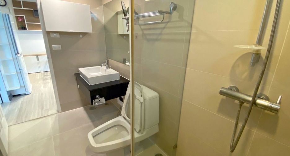 Wohnung zum Kauf und zur Miete mit 2 Zimmer in Huai Khwang, Bangkok