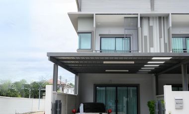 Reihenhaus zum Kauf mit 4 Zimmer in Amphawa, Samut Songkhram
