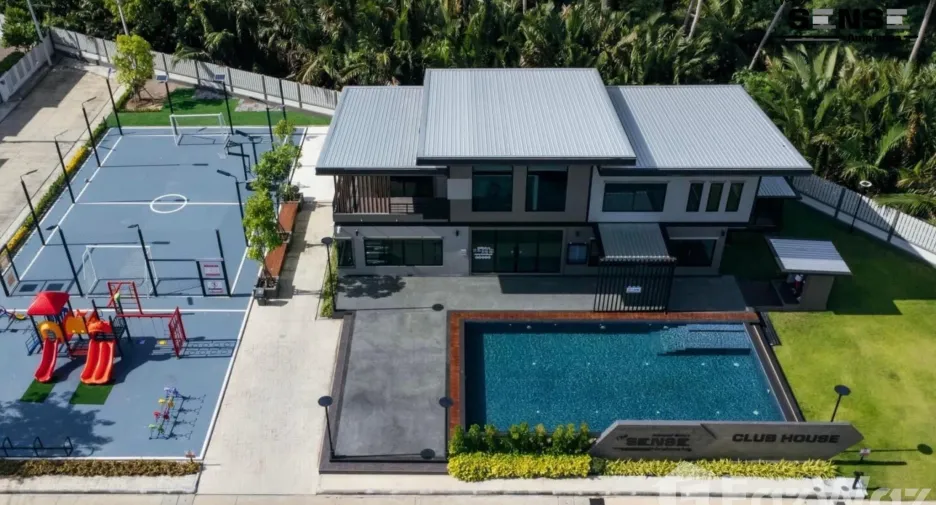 Продажа 4 спальни таунхаус в Amphawa, Самутсонгкхрам