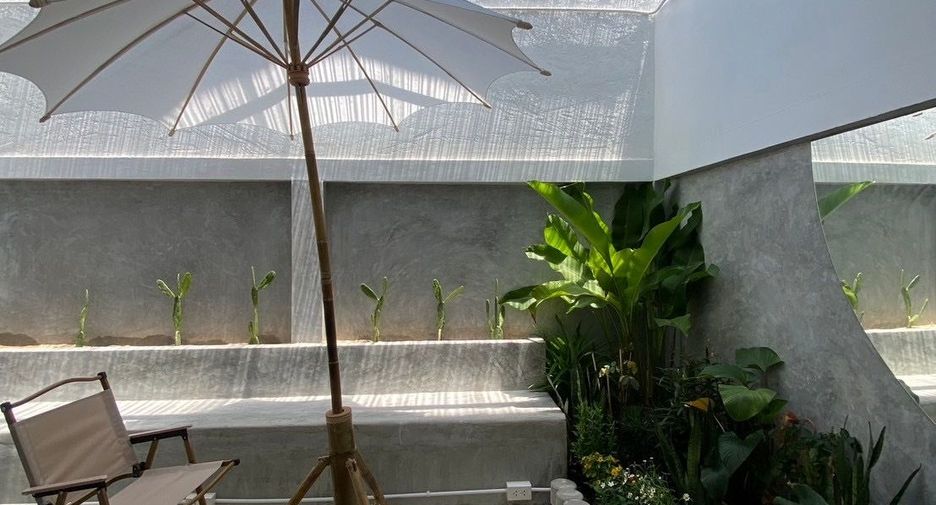 For sale 3 bedrooms retail Space in Mueang Phuket, Phuket