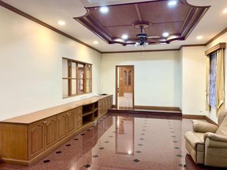 For sale 4 bedrooms house in Khan Na Yao, Bangkok