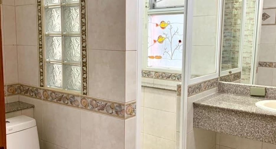 For sale 4 bedrooms house in Khan Na Yao, Bangkok