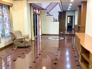 For sale 4 bedrooms house in Khan Na Yao, Bangkok