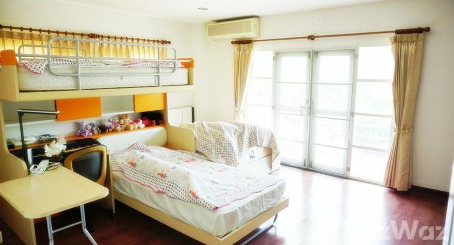 Haus zum Kauf mit 4 Zimmer in Bang Khae, Bangkok