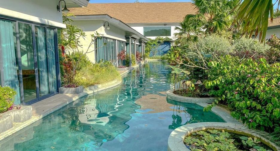 For rent 2 bedrooms villa in Mueang Phuket, Phuket
