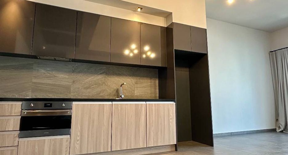 For sale 2 bedrooms condo in Watthana, Bangkok