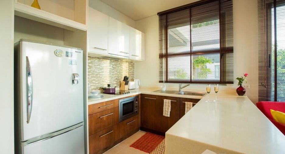 For rent 2 bedrooms condo in Mueang Phuket, Phuket