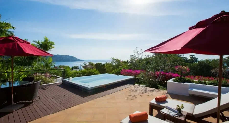 For rent 2 bedrooms condo in Mueang Phuket, Phuket