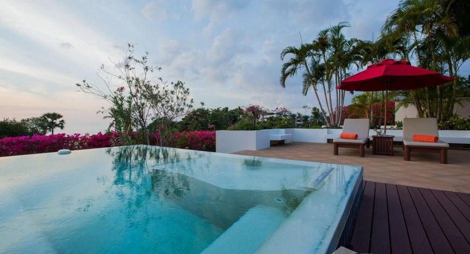 For rent 2 bedrooms condo in Mueang Phuket, Phuket