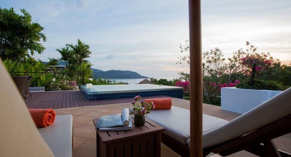 For rent 2 bedrooms condo in Mueang Phuket, Phuket