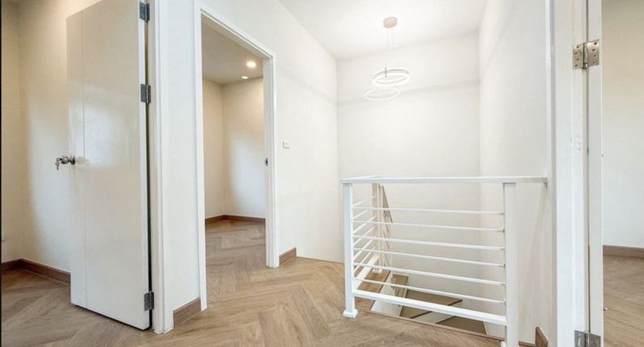 For sale 3 ベッドルーム house in Bang Kruai, Nonthaburi