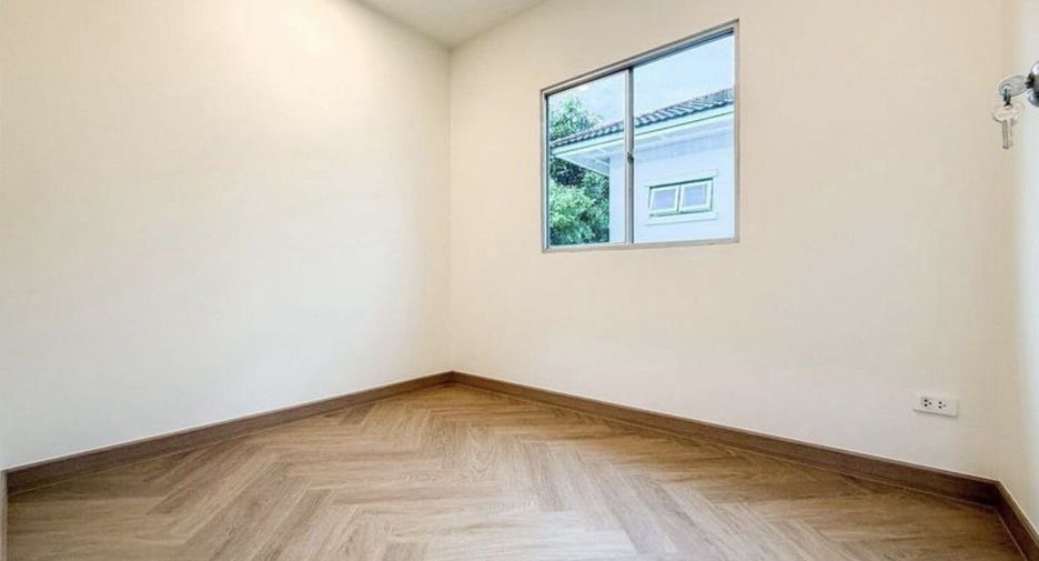 Haus zum Kauf mit 3 Zimmer in Bang Kruai, Nonthaburi