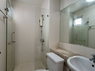 Condo en venta de 2 habitaciones en Bang Na, Bangkok