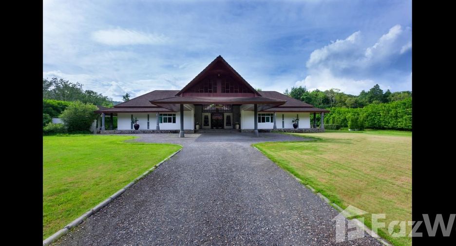 For sale and for rent 7 bedrooms villa in Thalang, Phuket