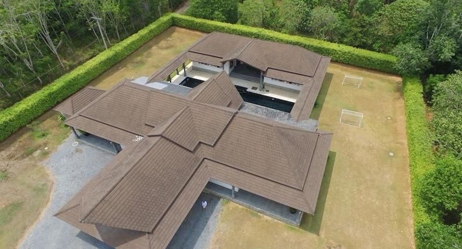 For sale and for rent 7 bedrooms villa in Thalang, Phuket