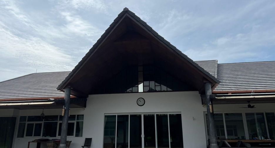 For sale and for rent 7 bedrooms villa in Thalang, Phuket